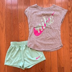 Nike aqua and pink outfit, size 5T (S)